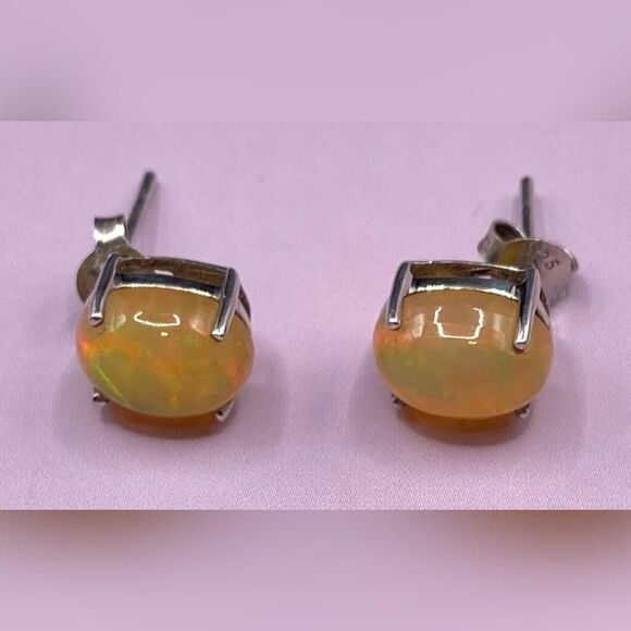 KHR 925 Sterling Silver Opal Stud Earrings Cabochon Prong Set Iridescent Rainbow - Picture 1 of 4